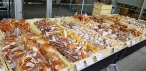 【看護学部】大人気の手作りパン＆クッキー特別販売会
